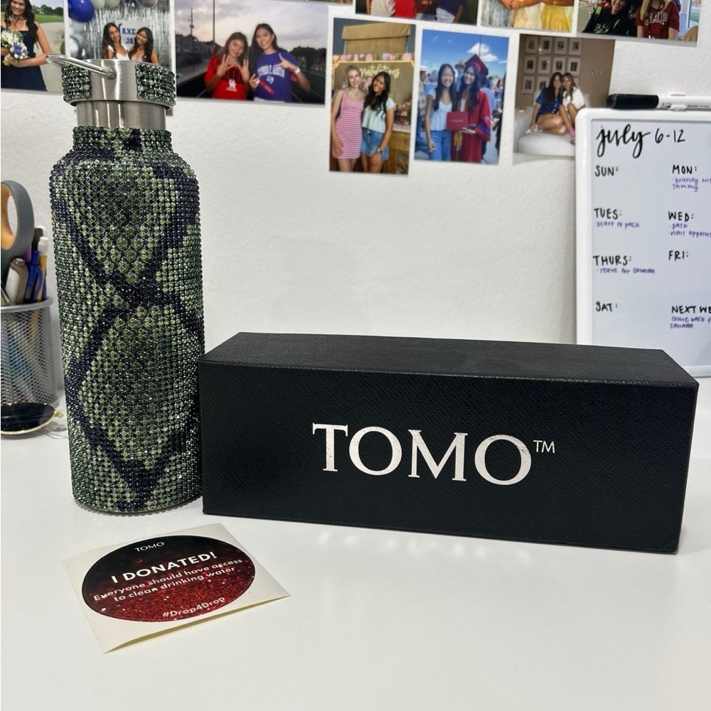 Green and Black TOMO water bottle
